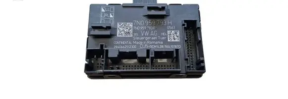 Skoda Yeti (5L) Door control unit/module 7N0959793H 7N0959793F