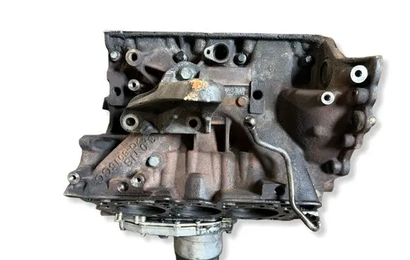 Jaguar XF X250 Engine block 306DT