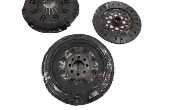 Volkswagen II LT Clutch set kit 062105266F 062141025BX
