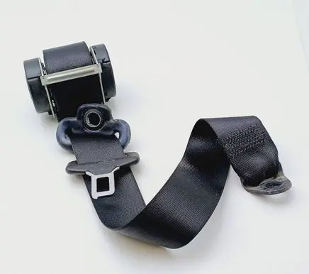 Rear seatbelt