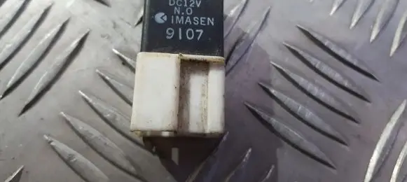 Mazda Premacy Other relay b110dc12v b110