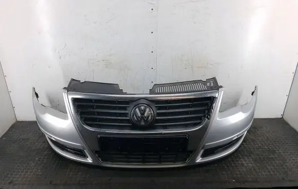 Volkswagen PASSAT B6 Front bumper LA7W