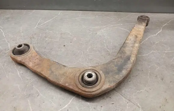 Peugeot 206+ Front control arm
