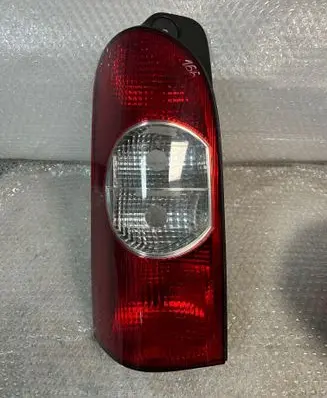 Opel Movano B Rear/tail lights 