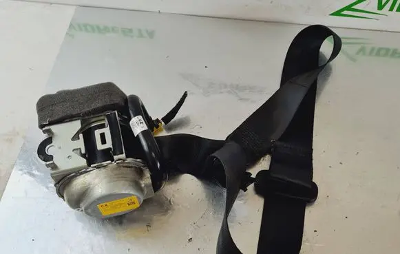 Peugeot 3008 II Rear seatbelt 61875 34134622A