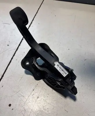 Peugeot 308 Clutch pedal 081118