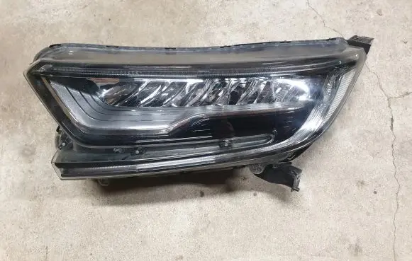 Honda CR-V Headlight/headlamp 33150TLAD02 33150TLAD01