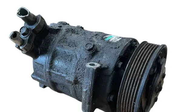 Opel Insignia A Air conditioning (A/C) compressor (pump) 13232307 44812863 R134A