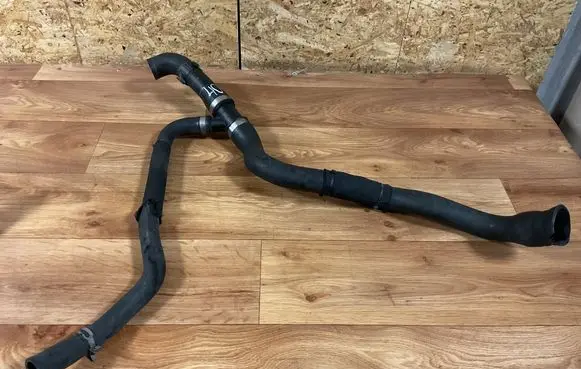 Volvo V50 Engine coolant pipe/hose 2027463