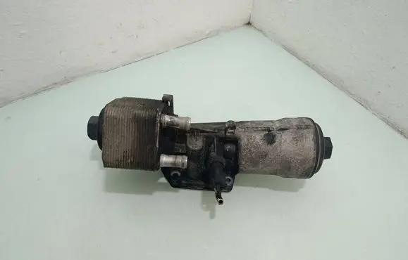 Audi A5 Sportback 8TA Oil filter mounting bracket 045115389