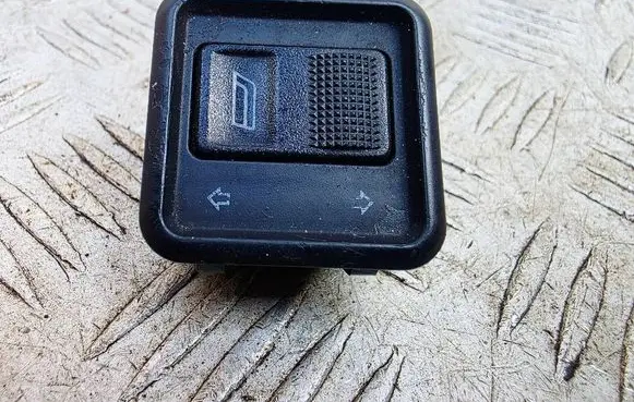 Audi Cabriolet B3 8G Electric window control switch 8G0959851A
