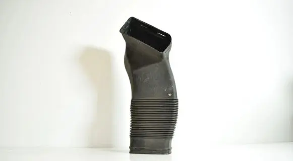 Audi A6 S6 C5 4B Air intake duct part 8D0129617E