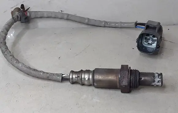 Volvo V50 Lambda probe sensor 30677175