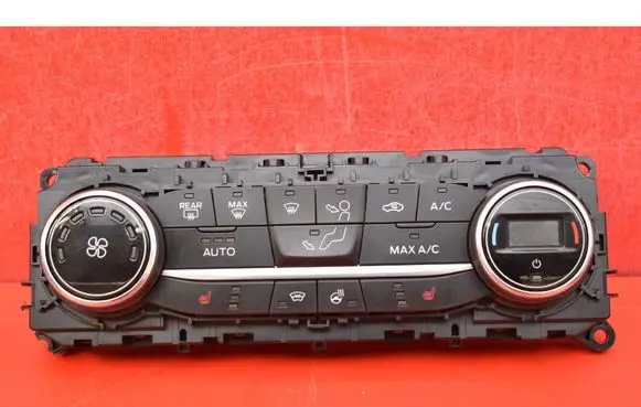 Ford Ecosport Climate control unit GN1518C612HJ