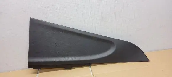 Jeep Grand Cherokee (B) pillar trim (bottom) C01350050BLR 000309462 1MC59DX9AC