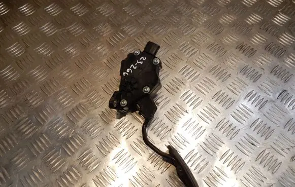 Lexus IS 220D-250-350 Accelerator throttle pedal 7811053010 23266
