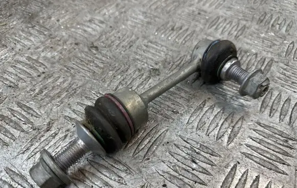 Rear anti-roll bar/stabilizer link