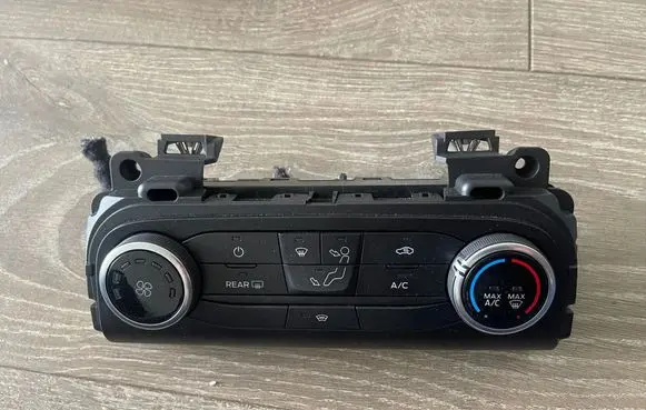Ford Focus Interior fan control switch JX7T19980BD