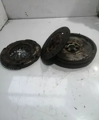Volkswagen Touran I Clutch set kit TYPM228E