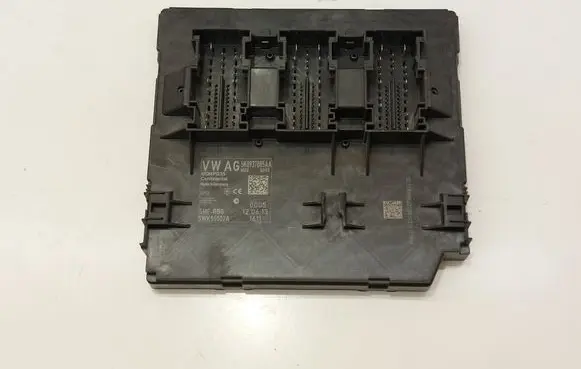 Volkswagen Caddy Comfort/convenience module 5K0937085AA