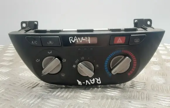Toyota RAV 4 (XA20) Climate control unit 5590042100