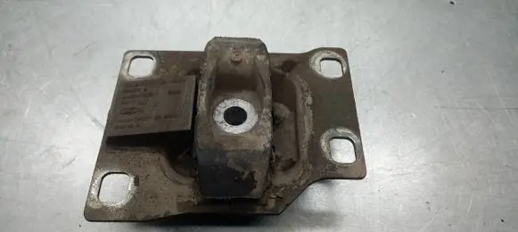 Ford Focus Gearbox mount