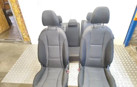 Seat set
