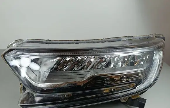 Honda CR-V Headlight/headlamp