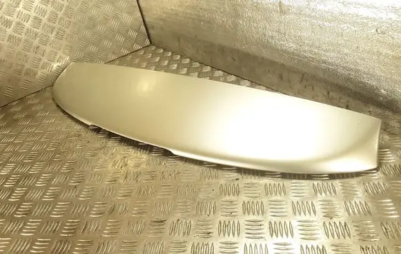 Toyota Avensis T250 Tailgate/trunk spoiler 7608505050
