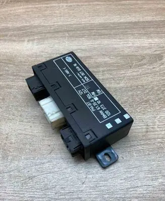 BMW 5 E39 Door control unit/module 6904247 5DK007048
