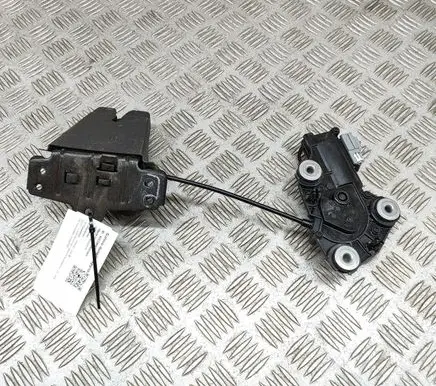 Volvo V60 Tailgate/trunk/boot lock/catch/latch 32149889 31349975