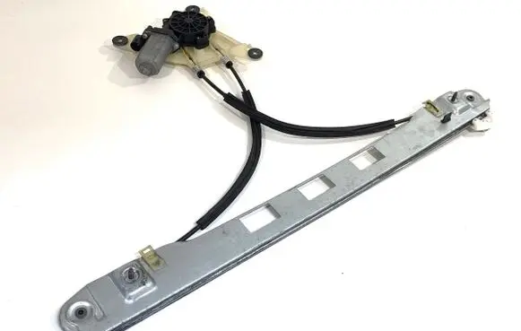 Opel Movano B Front door window regulator with motor 9030285