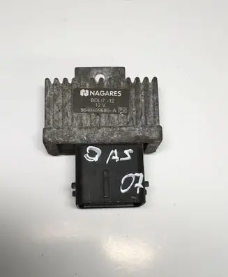 Nissan Qashqai Glow plug pre-heat relay 9640469680