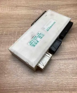 BMW 5 E39 Comfort/convenience module 8378634 60837710
