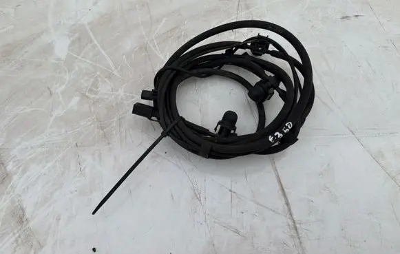 Mercedes-Benz E W212 Windshield washer spray nozzle 