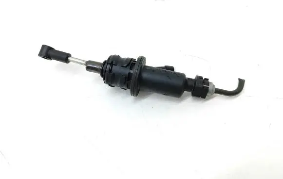 Mercedes-Benz B W245 Clutch master cylinder A1692900412