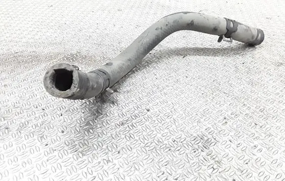 Toyota Avensis Verso Engine coolant pipe/hose