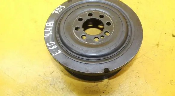 BMW 5 E60 E61 Crankshaft pulley