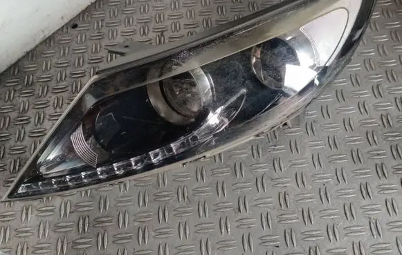 Headlight/headlamp