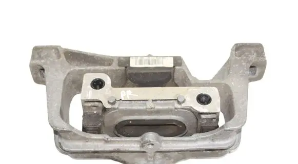 Mercedes-Benz A W176 Engine mount bracket A2462402617