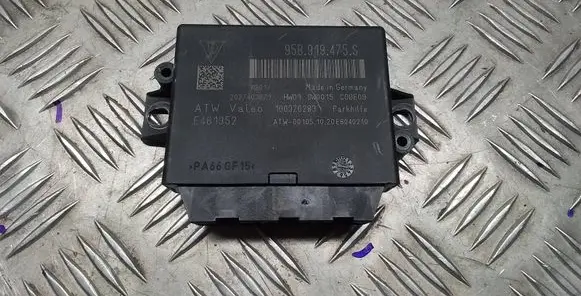 Porsche Macan (95B) Parking PDC control unit/module 95B919475