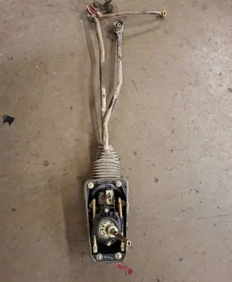 Audi A6 S6 C5 4B Gear shifter/selector 4B0711025F 4Z7711025 8D0711025AM