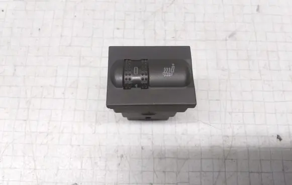 Skoda Fabia Mk1 (6Y) Seat heating switch 6Y0953563A