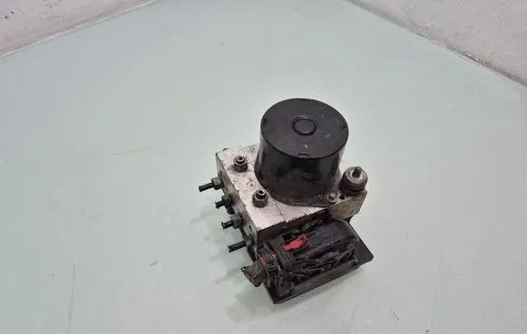 Volkswagen Polo V 6R ABS Pump 6R0614517AF