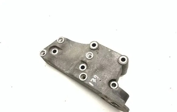 Jaguar S-Type Power steering pump mounting bracket RF3W433C631BC