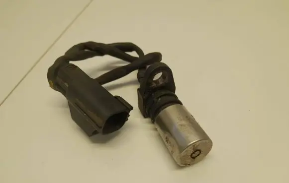 Volvo XC90 Crankshaft position sensor 1275599 0296000650 980403