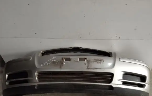 Toyota Avensis T250 Front bumper