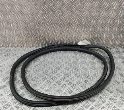 Citroen C5 Aircross Rubber seal front door (on door) 9811537480