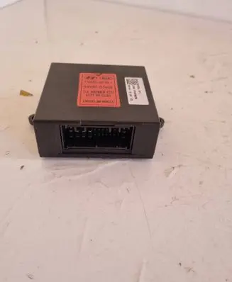 Hyundai Tucson TL Seat heating relay 89500-D7000