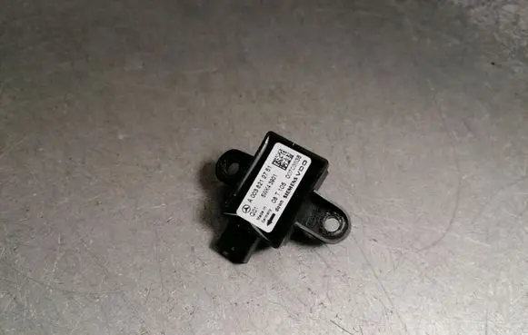 Mercedes-Benz S W221 Airbag deployment crash/impact sensor A0038212751